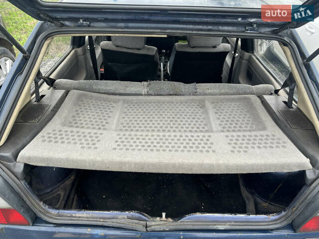 Синий Фольксваген Гольф, объемом двигателя 1.27 л и пробегом 313 тыс. км за 950 $, фото 14 на Automoto.ua