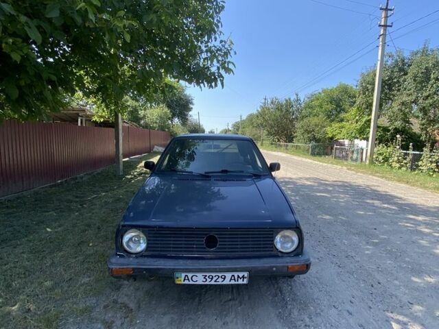 Синий Фольксваген Гольф, объемом двигателя 1.6 л и пробегом 255 тыс. км за 1000 $, фото 1 на Automoto.ua