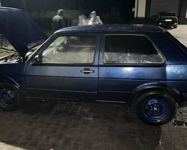 Синий Фольксваген Гольф, объемом двигателя 1.3 л и пробегом 460 тыс. км за 800 $, фото 5 на Automoto.ua