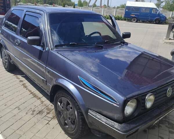 Синий Фольксваген Гольф, объемом двигателя 1.3 л и пробегом 367 тыс. км за 2100 $, фото 1 на Automoto.ua
