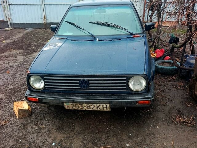 Синий Фольксваген Гольф, объемом двигателя 1.6 л и пробегом 290 тыс. км за 700 $, фото 2 на Automoto.ua