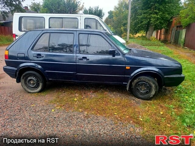 Синий Фольксваген Гольф, объемом двигателя 1.8 л и пробегом 121 тыс. км за 1000 $, фото 3 на Automoto.ua