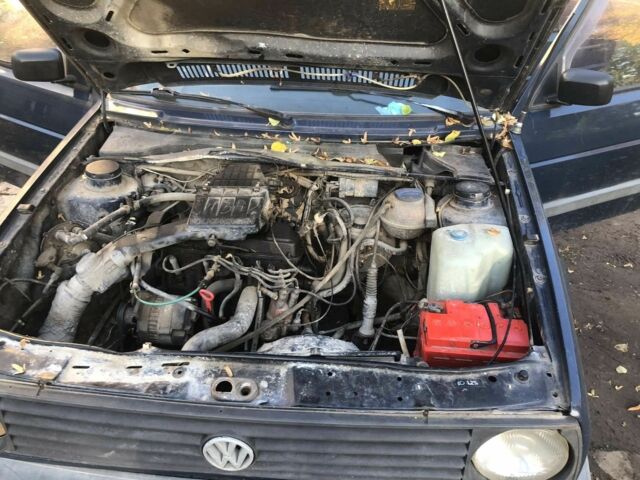 Синій Фольксваген Гольф, об'ємом двигуна 1.6 л та пробігом 300 тис. км за 500 $, фото 11 на Automoto.ua