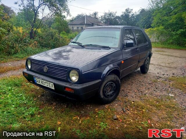 Синий Фольксваген Гольф, объемом двигателя 1.8 л и пробегом 121 тыс. км за 1000 $, фото 5 на Automoto.ua