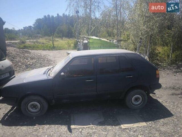 Синій Фольксваген Гольф, об'ємом двигуна 1.3 л та пробігом 300 тис. км за 397 $, фото 7 на Automoto.ua