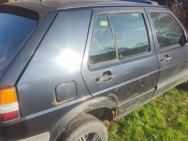 Синий Фольксваген Гольф, объемом двигателя 0 л и пробегом 390 тыс. км за 500 $, фото 1 на Automoto.ua