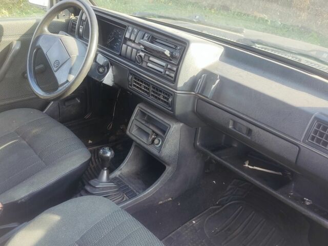 Синий Фольксваген Гольф, объемом двигателя 0 л и пробегом 390 тыс. км за 500 $, фото 2 на Automoto.ua