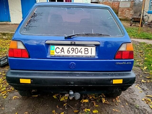 Синий Фольксваген Гольф, объемом двигателя 1.6 л и пробегом 87 тыс. км за 1000 $, фото 2 на Automoto.ua