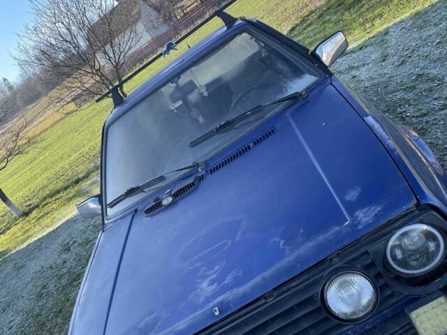 Синій Фольксваген Гольф, об'ємом двигуна 1 л та пробігом 1 тис. км за 700 $, фото 2 на Automoto.ua