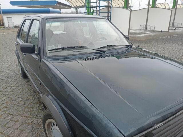 Синий Фольксваген Гольф, объемом двигателя 1.6 л и пробегом 270 тыс. км за 1200 $, фото 7 на Automoto.ua