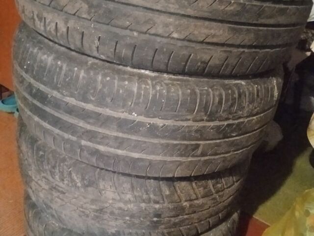 Синий Фольксваген Гольф, объемом двигателя 1.8 л и пробегом 280 тыс. км за 1050 $, фото 7 на Automoto.ua