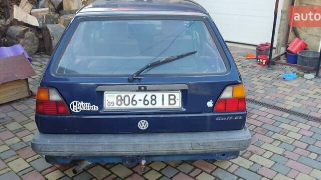 Синий Фольксваген Гольф, объемом двигателя 1.6 л и пробегом 399 тыс. км за 1200 $, фото 6 на Automoto.ua