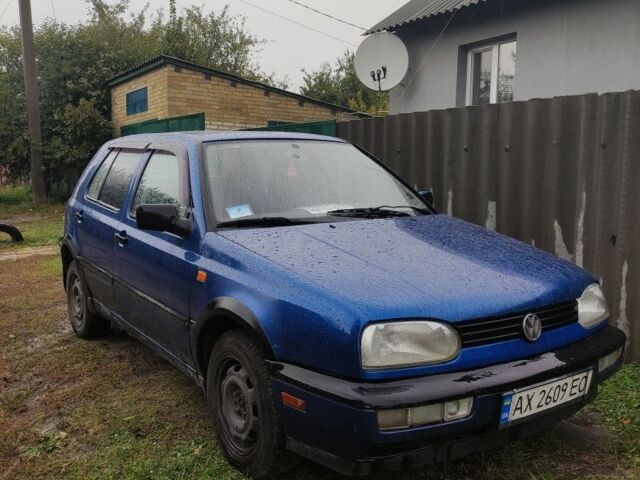 Синій Фольксваген Гольф, об'ємом двигуна 1.4 л та пробігом 300 тис. км за 1200 $, фото 4 на Automoto.ua