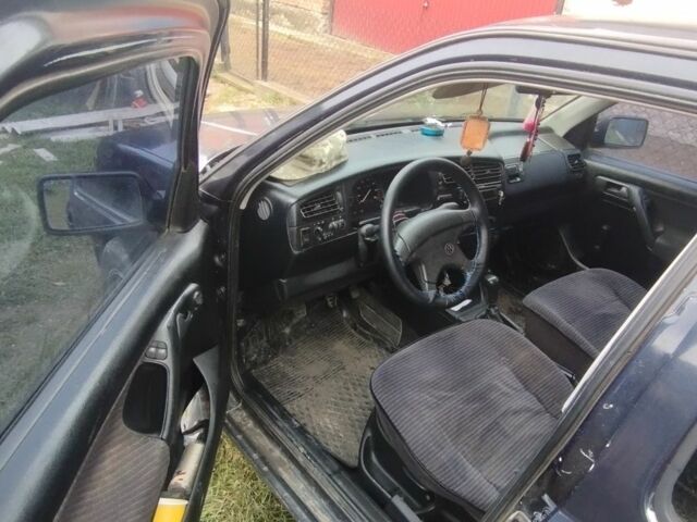 Синий Фольксваген Гольф, объемом двигателя 1.8 л и пробегом 125 тыс. км за 1600 $, фото 1 на Automoto.ua