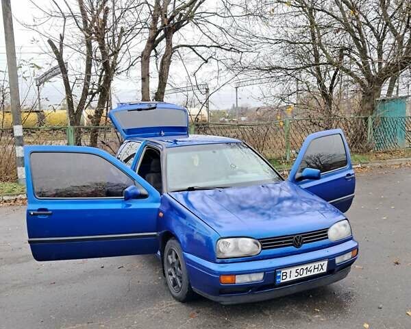 Синий Фольксваген Гольф, объемом двигателя 1.78 л и пробегом 133 тыс. км за 2800 $, фото 14 на Automoto.ua