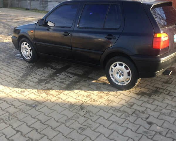 Синий Фольксваген Гольф, объемом двигателя 1.98 л и пробегом 115 тыс. км за 2500 $, фото 2 на Automoto.ua