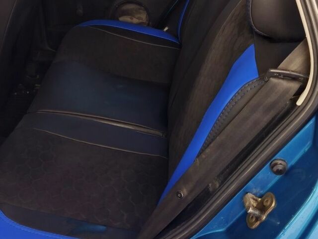 Синій Фольксваген Гольф, об'ємом двигуна 1.8 л та пробігом 350 тис. км за 2500 $, фото 6 на Automoto.ua