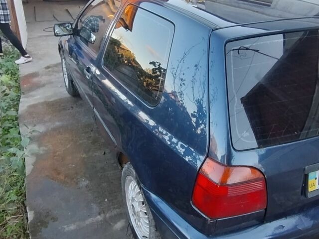 Синий Фольксваген Гольф, объемом двигателя 0 л и пробегом 300 тыс. км за 1000 $, фото 4 на Automoto.ua