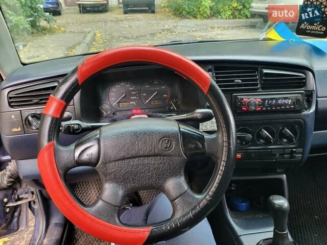 Синій Фольксваген Гольф, об'ємом двигуна 1.9 л та пробігом 250 тис. км за 2600 $, фото 3 на Automoto.ua