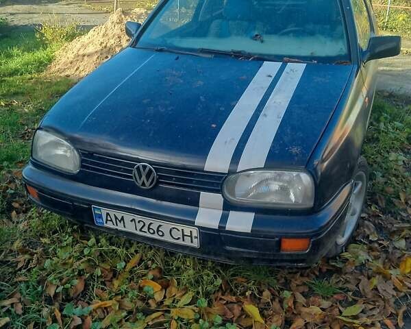 Синій Фольксваген Гольф, об'ємом двигуна 1.39 л та пробігом 359 тис. км за 1200 $, фото 3 на Automoto.ua