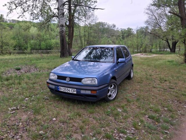 Синій Фольксваген Гольф, об'ємом двигуна 1.6 л та пробігом 250 тис. км за 2400 $, фото 7 на Automoto.ua