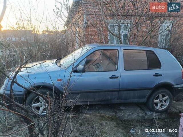 Синий Фольксваген Гольф, объемом двигателя 1.78 л и пробегом 140 тыс. км за 3500 $, фото 1 на Automoto.ua