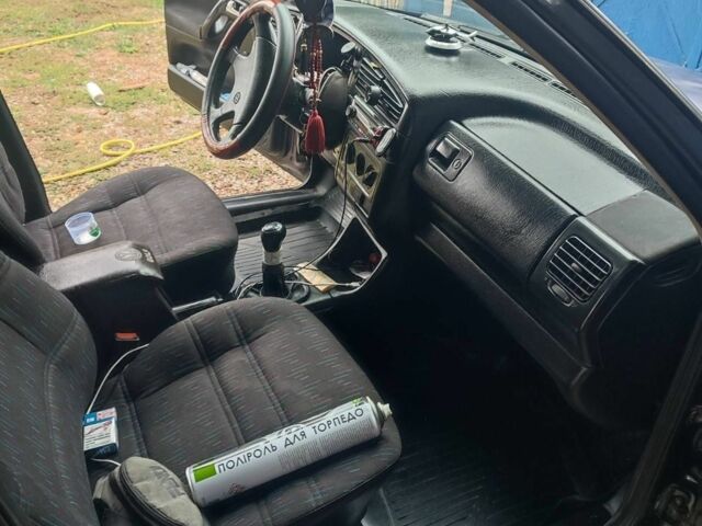 Синій Фольксваген Гольф, об'ємом двигуна 1.9 л та пробігом 450 тис. км за 2500 $, фото 4 на Automoto.ua