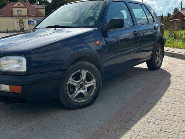 Синий Фольксваген Гольф, объемом двигателя 1.6 л и пробегом 253 тыс. км за 1550 $, фото 2 на Automoto.ua