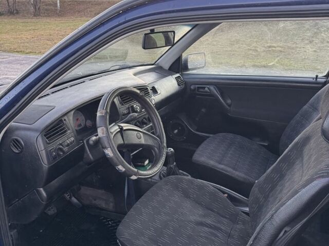 Синій Фольксваген Гольф, об'ємом двигуна 1.4 л та пробігом 3 тис. км за 1200 $, фото 6 на Automoto.ua