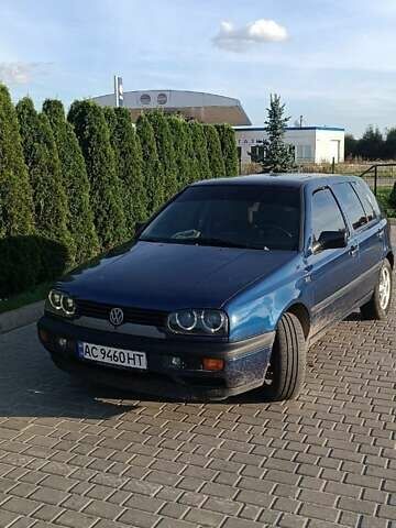 Синий Фольксваген Гольф, объемом двигателя 1.78 л и пробегом 298 тыс. км за 1999 $, фото 8 на Automoto.ua