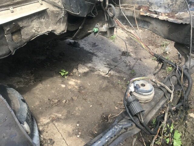 Синий Фольксваген Гольф, объемом двигателя 1.9 л и пробегом 340 тыс. км за 142 $, фото 2 на Automoto.ua