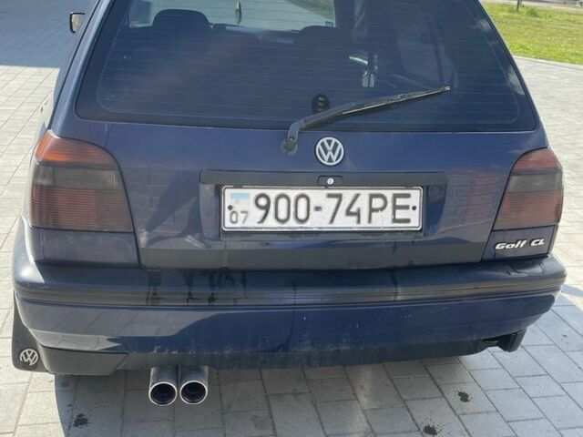 Синий Фольксваген Гольф, объемом двигателя 1.4 л и пробегом 255 тыс. км за 1300 $, фото 3 на Automoto.ua