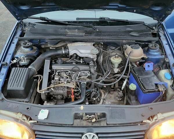 Синій Фольксваген Гольф, об'ємом двигуна 1.9 л та пробігом 120 тис. км за 2450 $, фото 4 на Automoto.ua