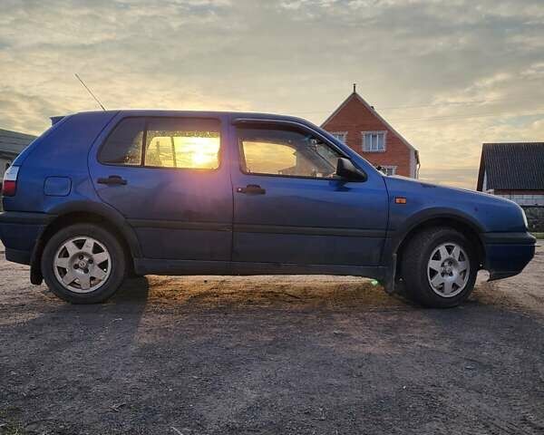 Синій Фольксваген Гольф, об'ємом двигуна 1.9 л та пробігом 120 тис. км за 2450 $, фото 11 на Automoto.ua