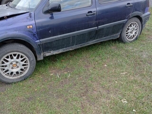 Синий Фольксваген Гольф, объемом двигателя 0 л и пробегом 3 тыс. км за 500 $, фото 2 на Automoto.ua