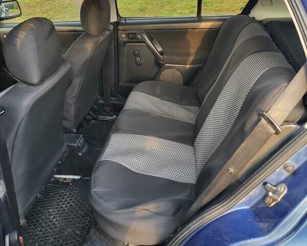 Синій Фольксваген Гольф, об'ємом двигуна 1.9 л та пробігом 120 тис. км за 2450 $, фото 16 на Automoto.ua