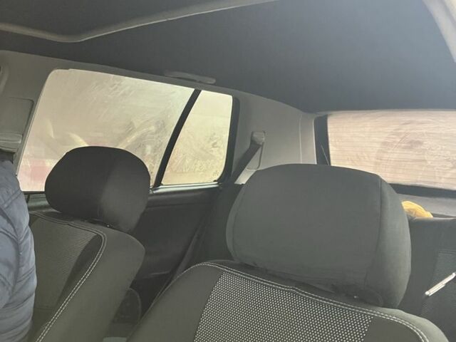 Синій Фольксваген Гольф, об'ємом двигуна 1.6 л та пробігом 3 тис. км за 1600 $, фото 5 на Automoto.ua