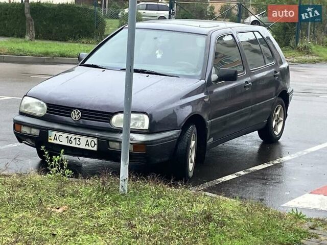 Синій Фольксваген Гольф, об'ємом двигуна 1.6 л та пробігом 300 тис. км за 1700 $, фото 6 на Automoto.ua