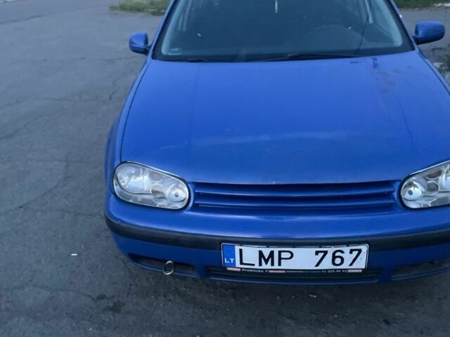 Синий Фольксваген Гольф, объемом двигателя 1.9 л и пробегом 3 тыс. км за 2000 $, фото 2 на Automoto.ua