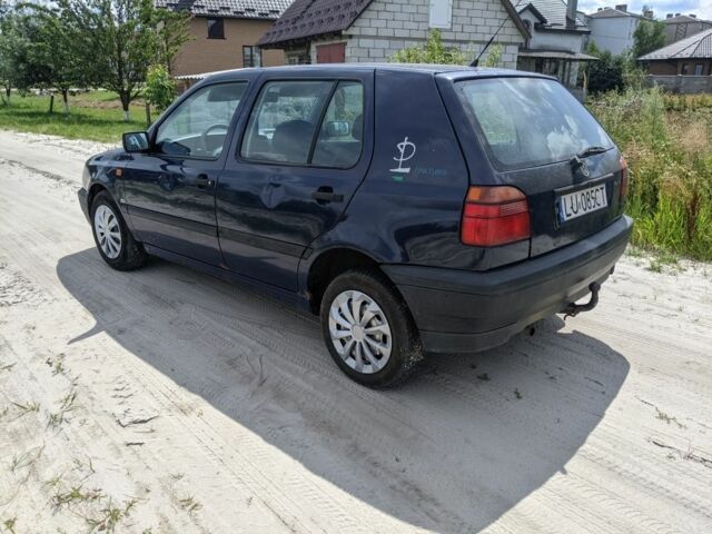 Синій Фольксваген Гольф, об'ємом двигуна 1.6 л та пробігом 250 тис. км за 750 $, фото 3 на Automoto.ua