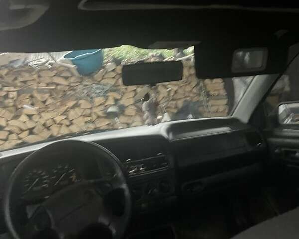 Синій Фольксваген Гольф, об'ємом двигуна 1.6 л та пробігом 300 тис. км за 1700 $, фото 2 на Automoto.ua