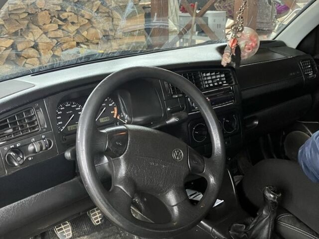 Синій Фольксваген Гольф, об'ємом двигуна 1.6 л та пробігом 3 тис. км за 1600 $, фото 4 на Automoto.ua