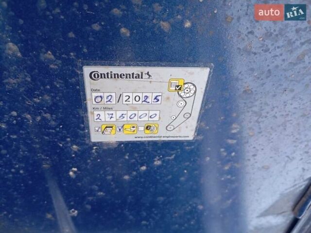 Синий Фольксваген Гольф, объемом двигателя 1.8 л и пробегом 279 тыс. км за 1700 $, фото 4 на Automoto.ua