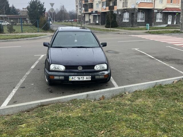 Синій Фольксваген Гольф, об'ємом двигуна 1.6 л та пробігом 3 тис. км за 1600 $, фото 1 на Automoto.ua