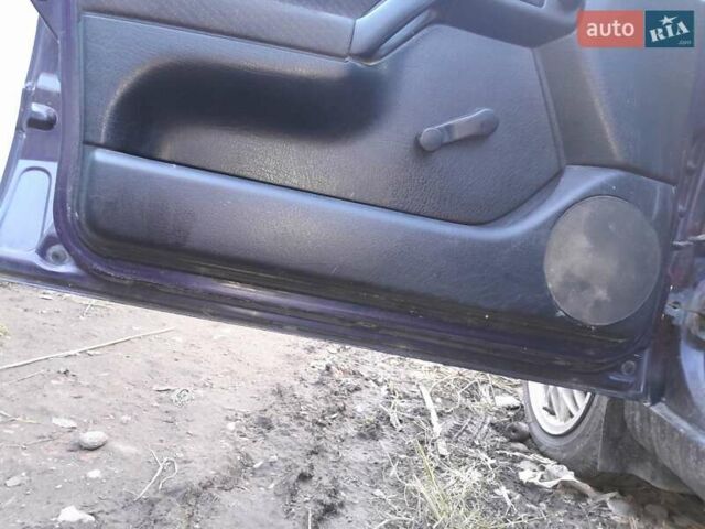 Синій Фольксваген Гольф, об'ємом двигуна 1.39 л та пробігом 270 тис. км за 2099 $, фото 28 на Automoto.ua