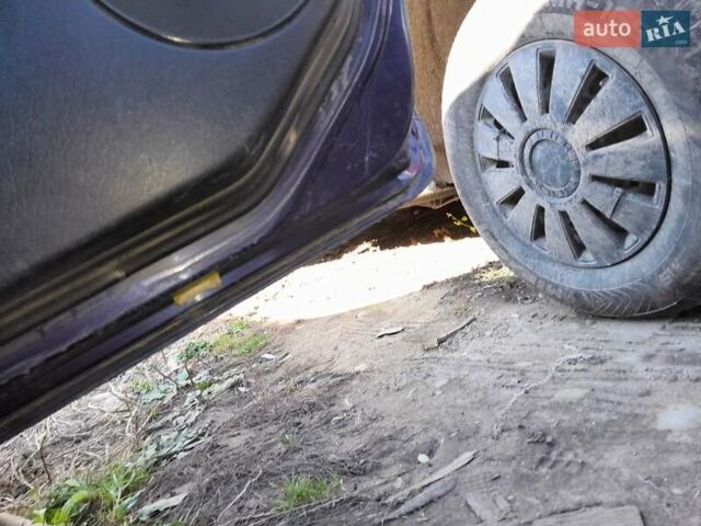 Синій Фольксваген Гольф, об'ємом двигуна 1.39 л та пробігом 270 тис. км за 2099 $, фото 26 на Automoto.ua