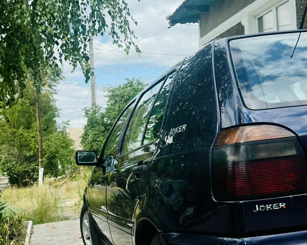 Синий Фольксваген Гольф, объемом двигателя 1.78 л и пробегом 60 тыс. км за 4000 $, фото 4 на Automoto.ua