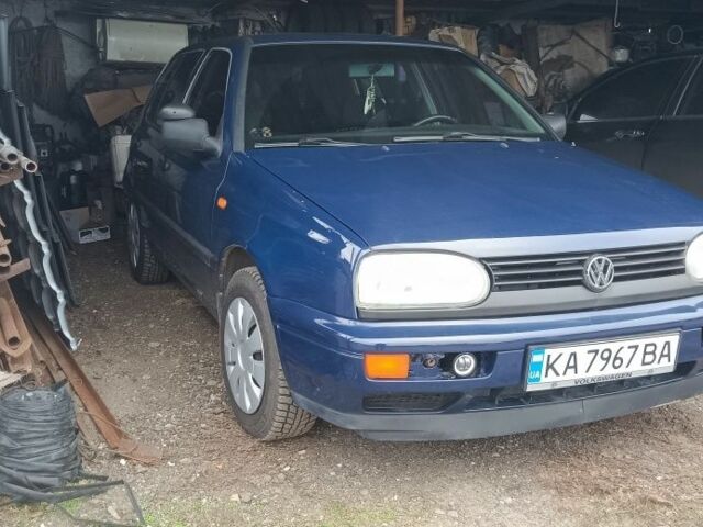 Синій Фольксваген Гольф, об'ємом двигуна 1.4 л та пробігом 315 тис. км за 3199 $, фото 3 на Automoto.ua