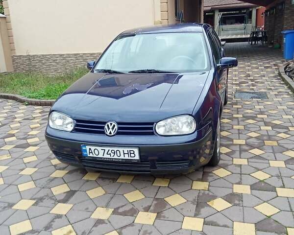 Синий Фольксваген Гольф, объемом двигателя 1.6 л и пробегом 346 тыс. км за 2300 $, фото 20 на Automoto.ua