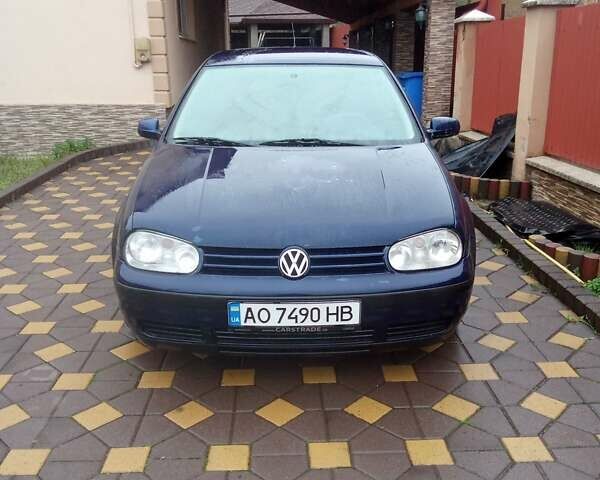 Синий Фольксваген Гольф, объемом двигателя 1.6 л и пробегом 346 тыс. км за 2300 $, фото 34 на Automoto.ua